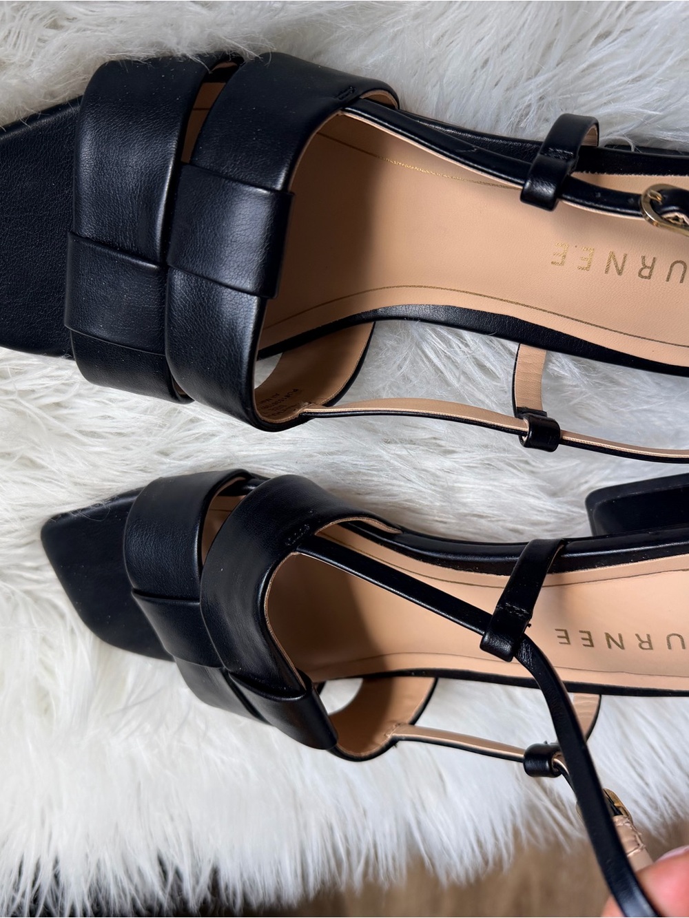Journee Collection Black Woven Strap Slingback Sandals - Picture 4 of 4